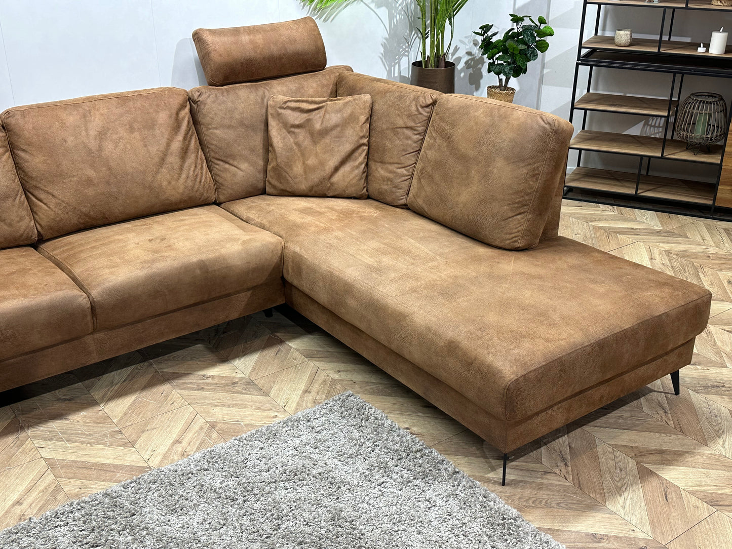Cognac Bruine Suède Stoffen Inc Fauteuil ~ Losse Rugkussens Met Afneembare Hoezen