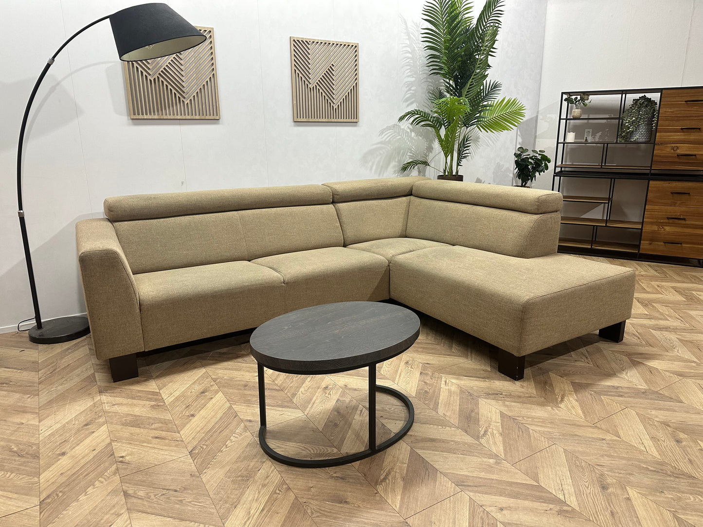 Beige Hoekbank ~ Verstelbare Hoofdsteunen