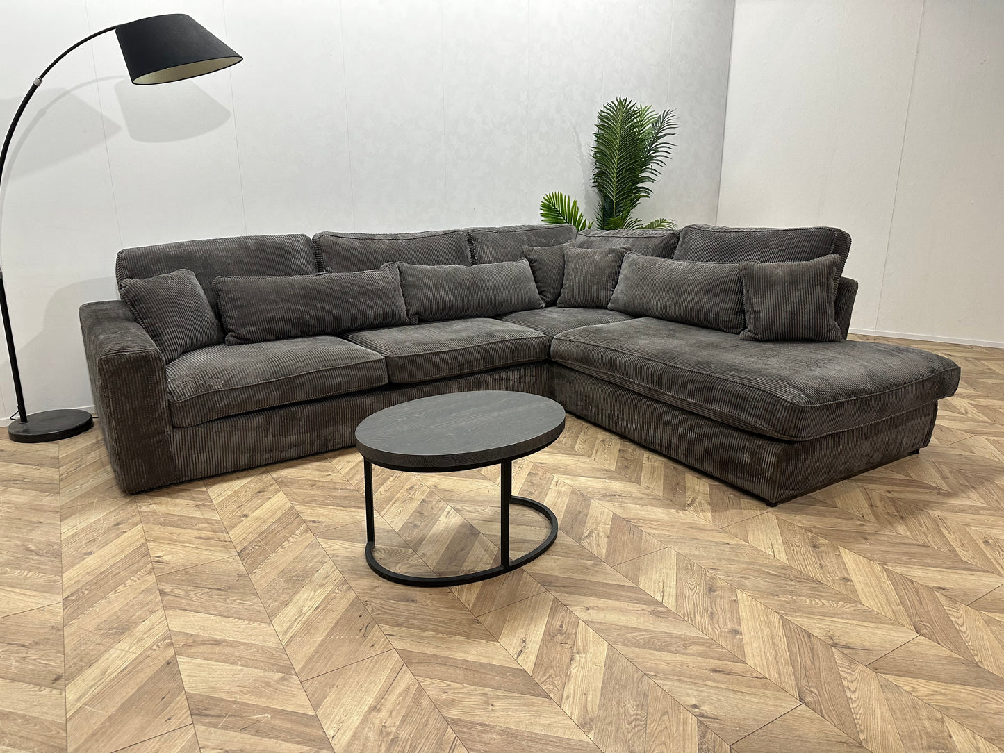 Grijze Ribstof Hoekbank ~ Losse Kussens Met Afneembare Hoezen