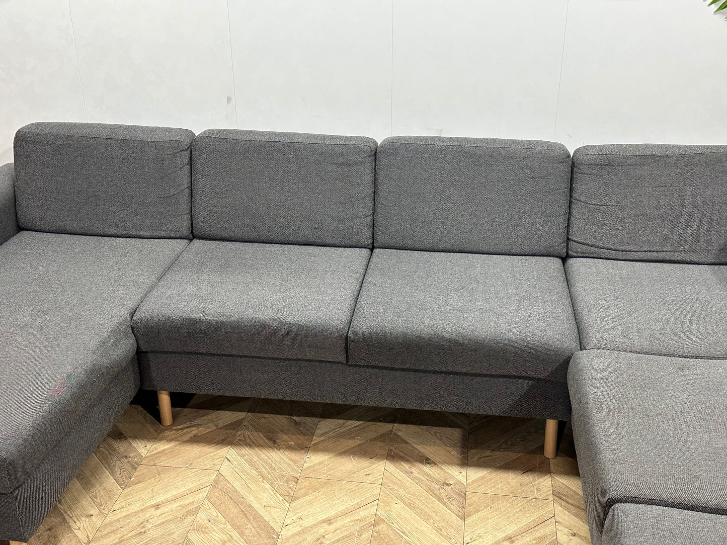 Grijze U Bank ~ Losse Rugkussens Met Afneembare Hoezen