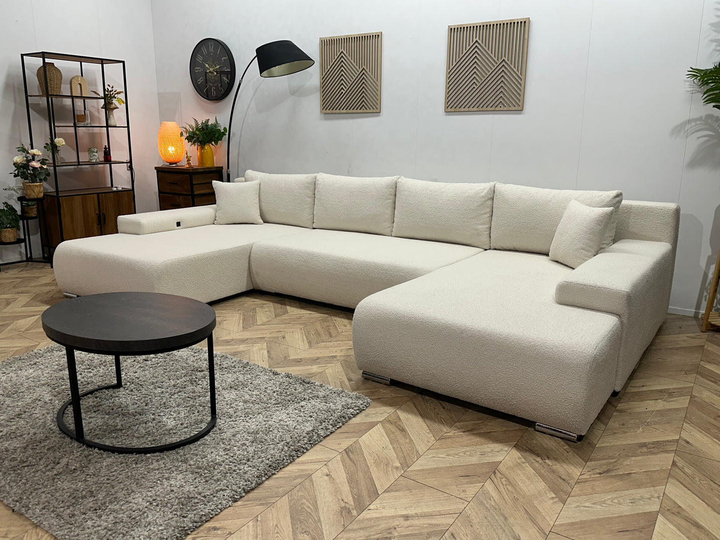 !Showroommodel! Witte Bouclé Stoffen U Bank ~ Oplaadfunctie