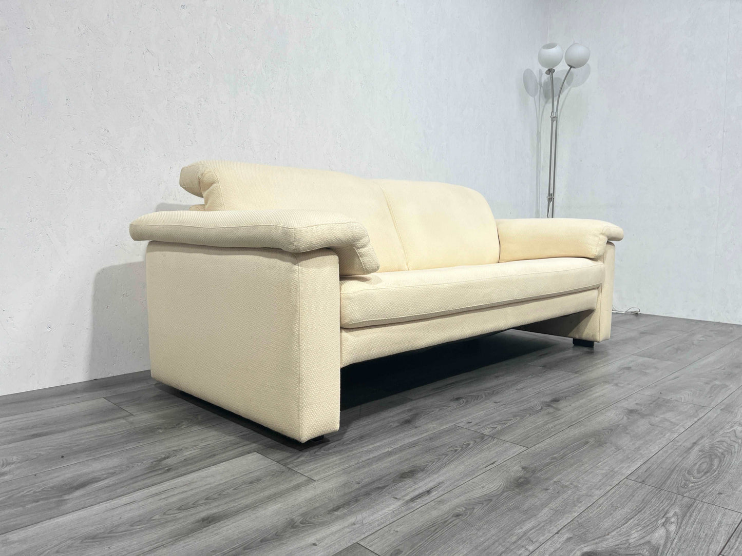 z.g.a.n. Rolf Benz Beige 2,5 Zit Bank