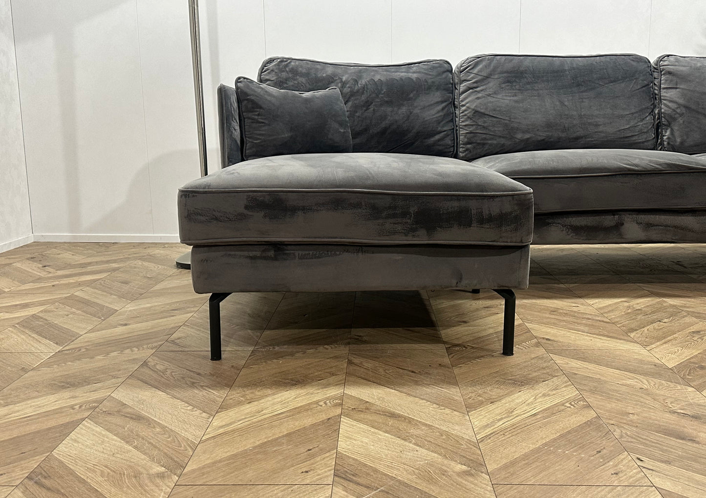 !Showroom Model! Antraciet Velvet Hoekbank ~ Nieuwstaat