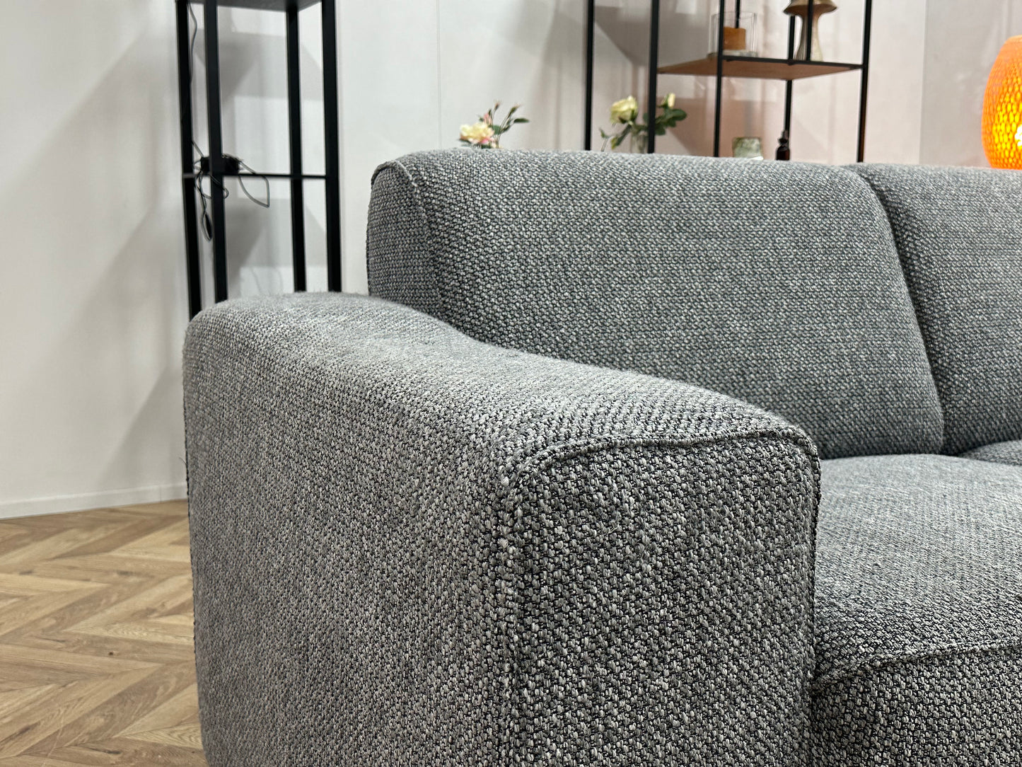 Grijze Hoekbank ~ Vaste Kussens