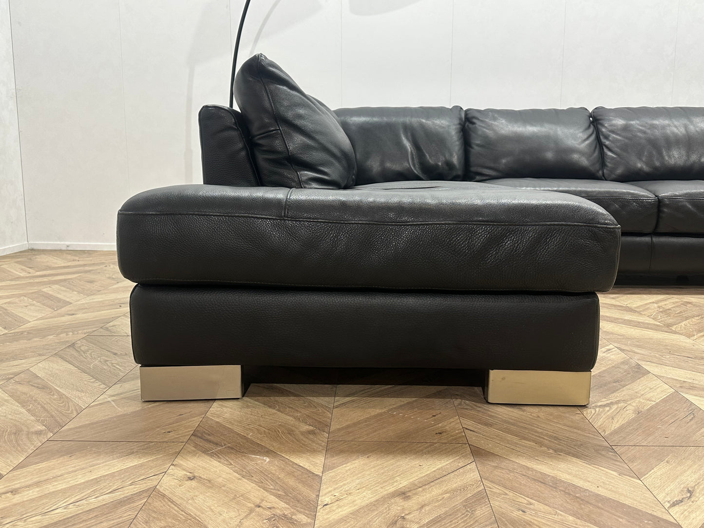 Italsofa Zwart Echt Lederen Hoekbank ~ Losse Rugkussens Met Afneembare Hoezen