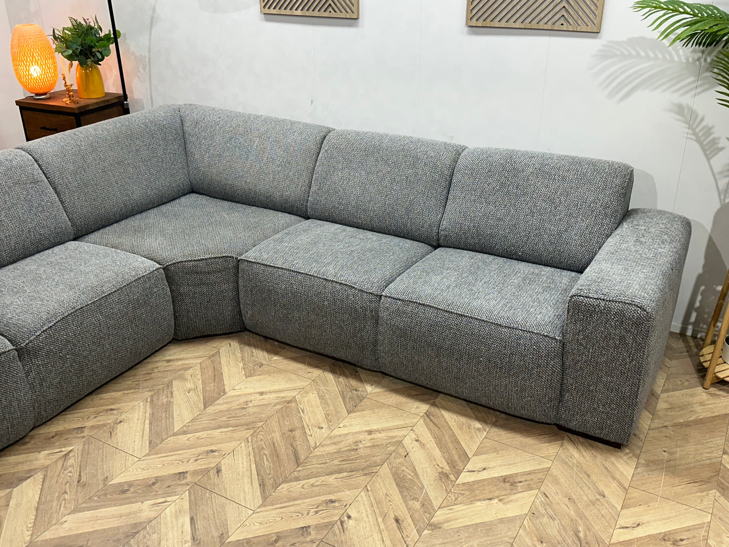 Grijze Hoekbank ~ Vaste Kussens