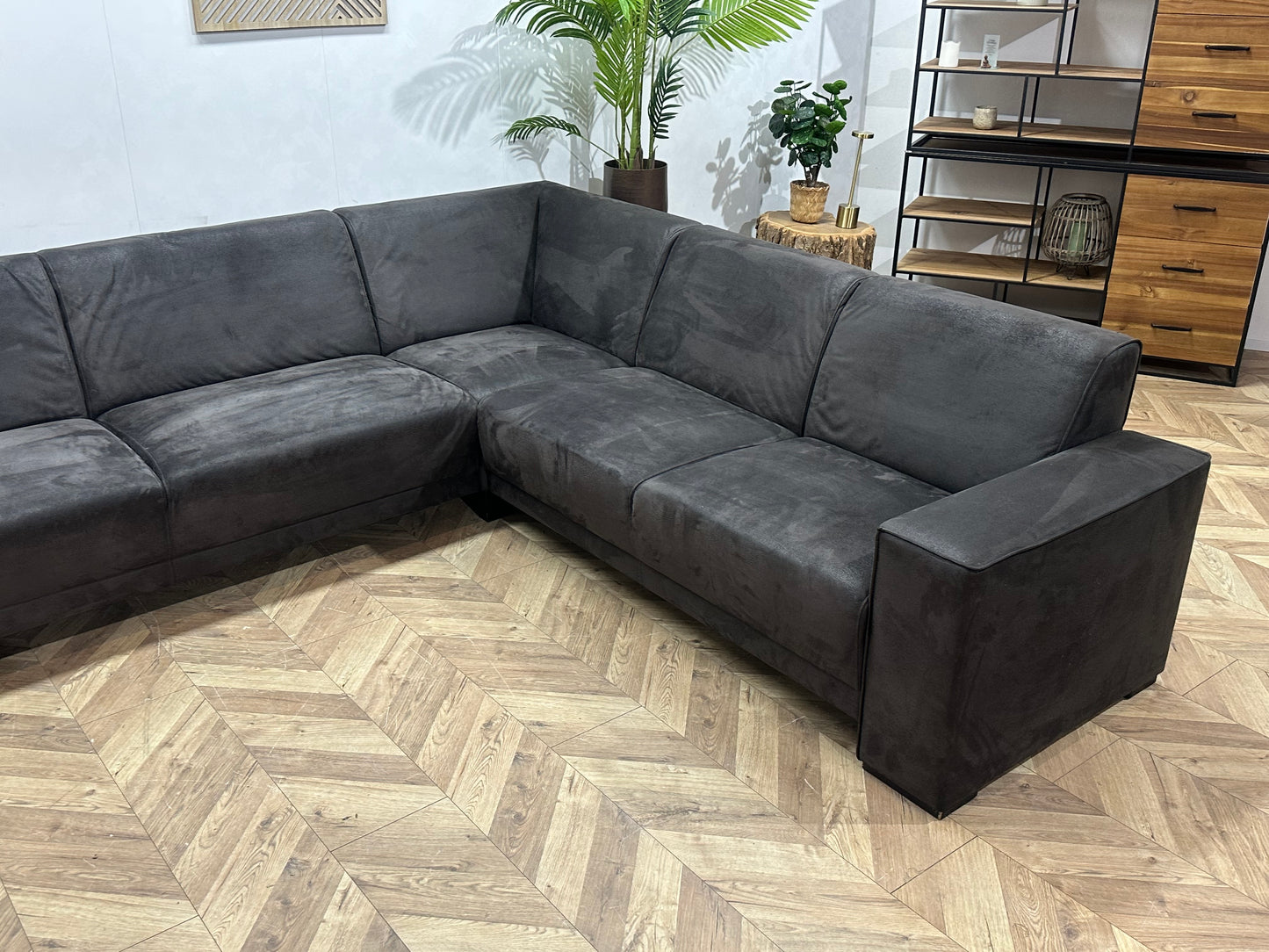 !Showroommodel! Antraciet Suède Stoffen Hoekbank ~ Vaste Kussens