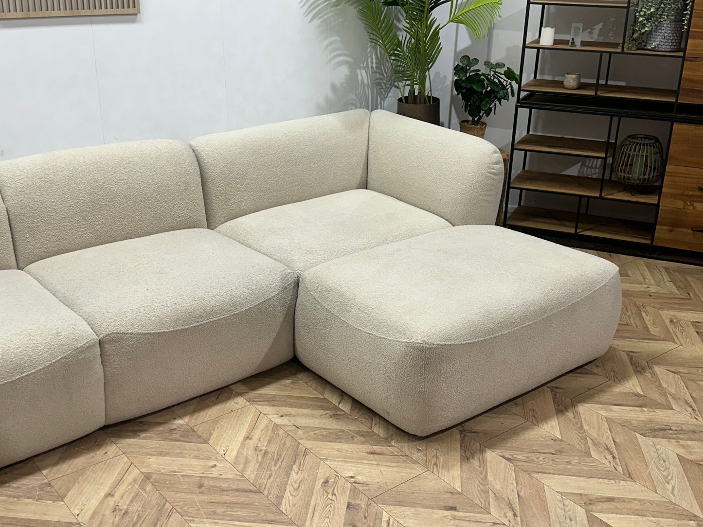 Witte/Crème Blouce Stoffen U Bank ~ Vaste Kussens