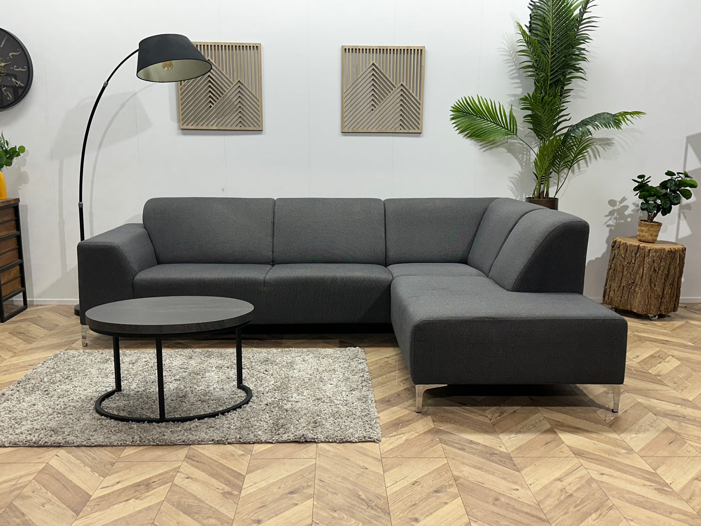 Grijze Hoekbank ~ Vaste Kussens