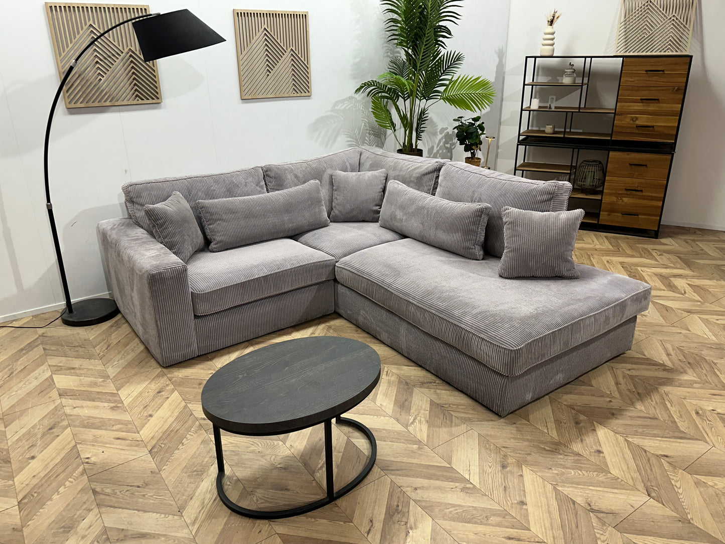 Licht Grijze Ribstof Hoekbank ~ Losse Kussens Met Afneembare Hoezen