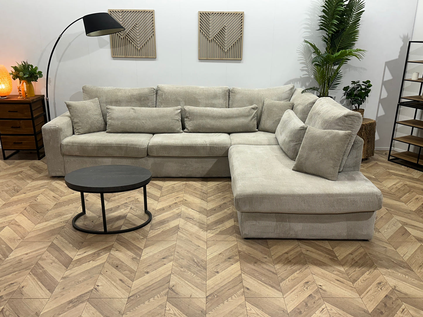 Crème Ribstof Hoekbank ~ Losse Kussens Met Afneembare Hoezen