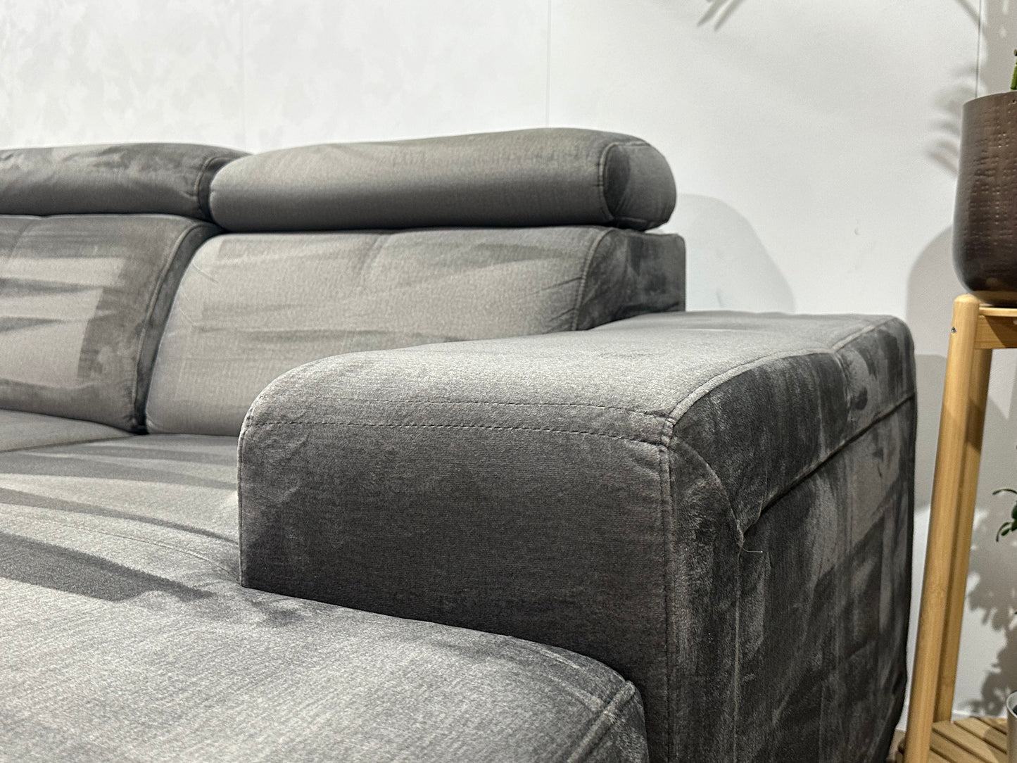 Grijze Velvet U Bank ~ Verstelbare Hoofdsteunen