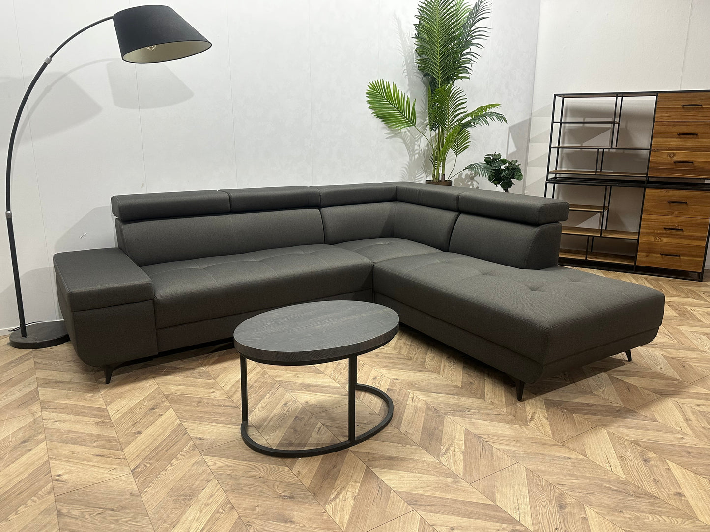 !Showroommodel! Grijze Hoekbank ~ Verstelbare Hoofdsteunen