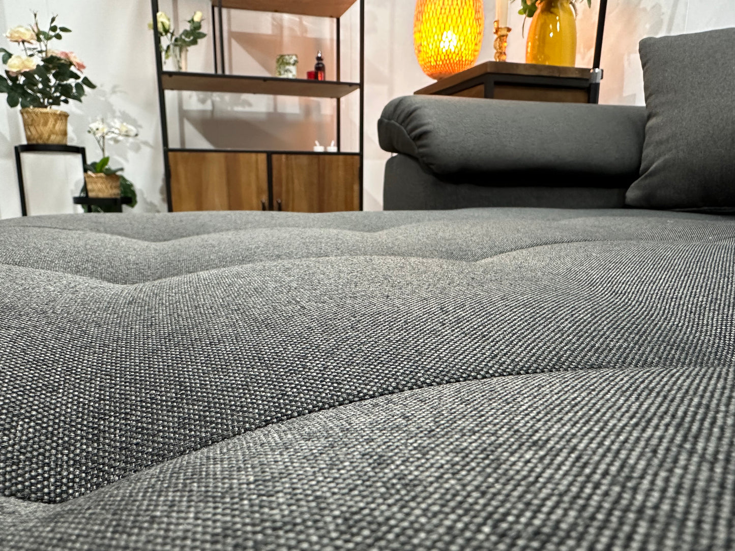 !Showroommodel! Grijze Suède Stoffen U Bank