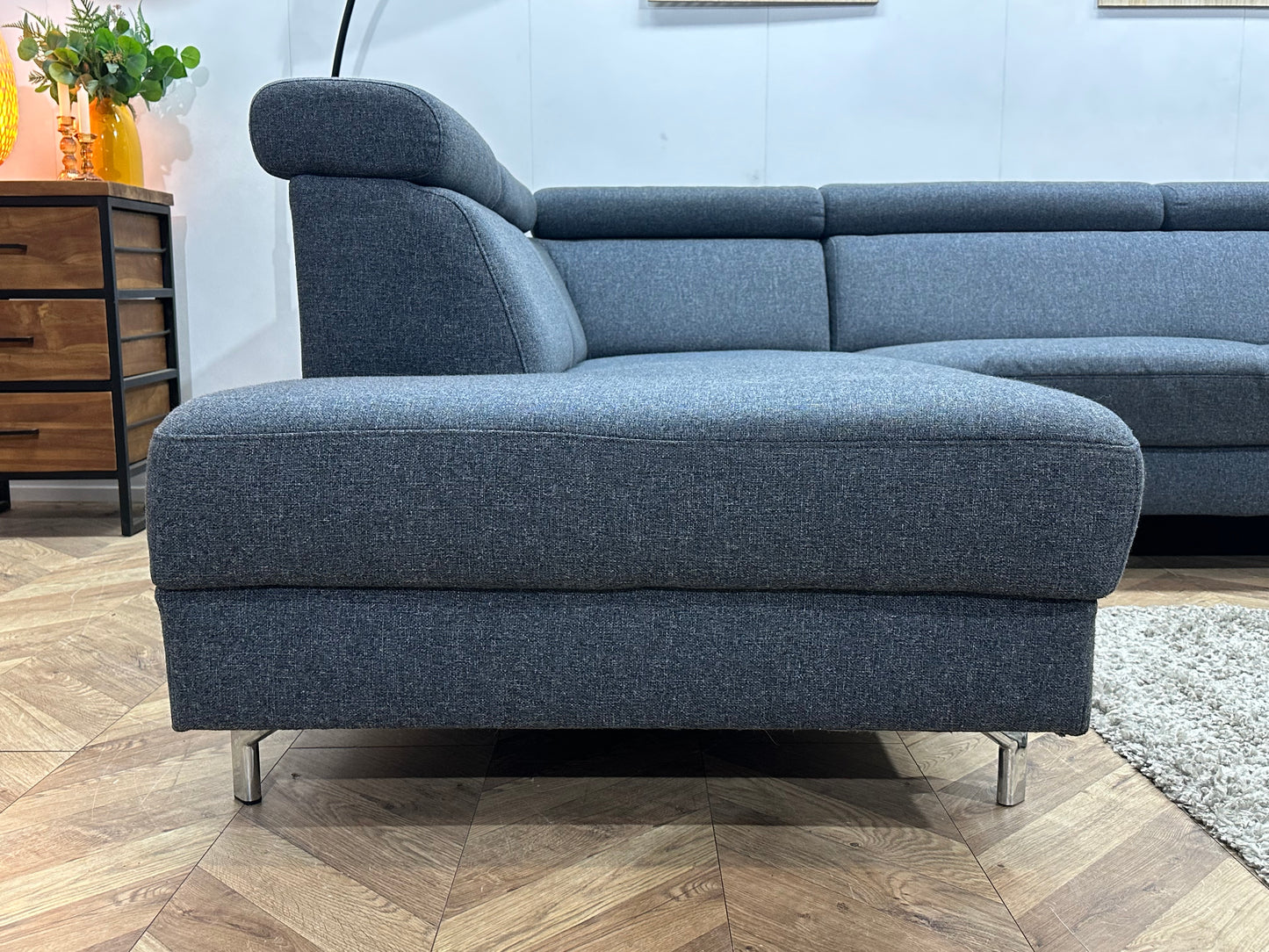 Montèl Blauwe/Grijze Hoekbank ~ Verstelbare Arm/Hoofdsteunen