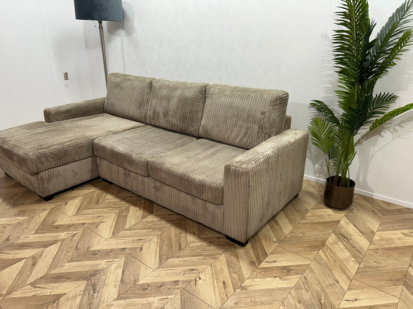 Beige Ribstof Hoekbank ~ Losse Kussens Met Afneembare Hoezen