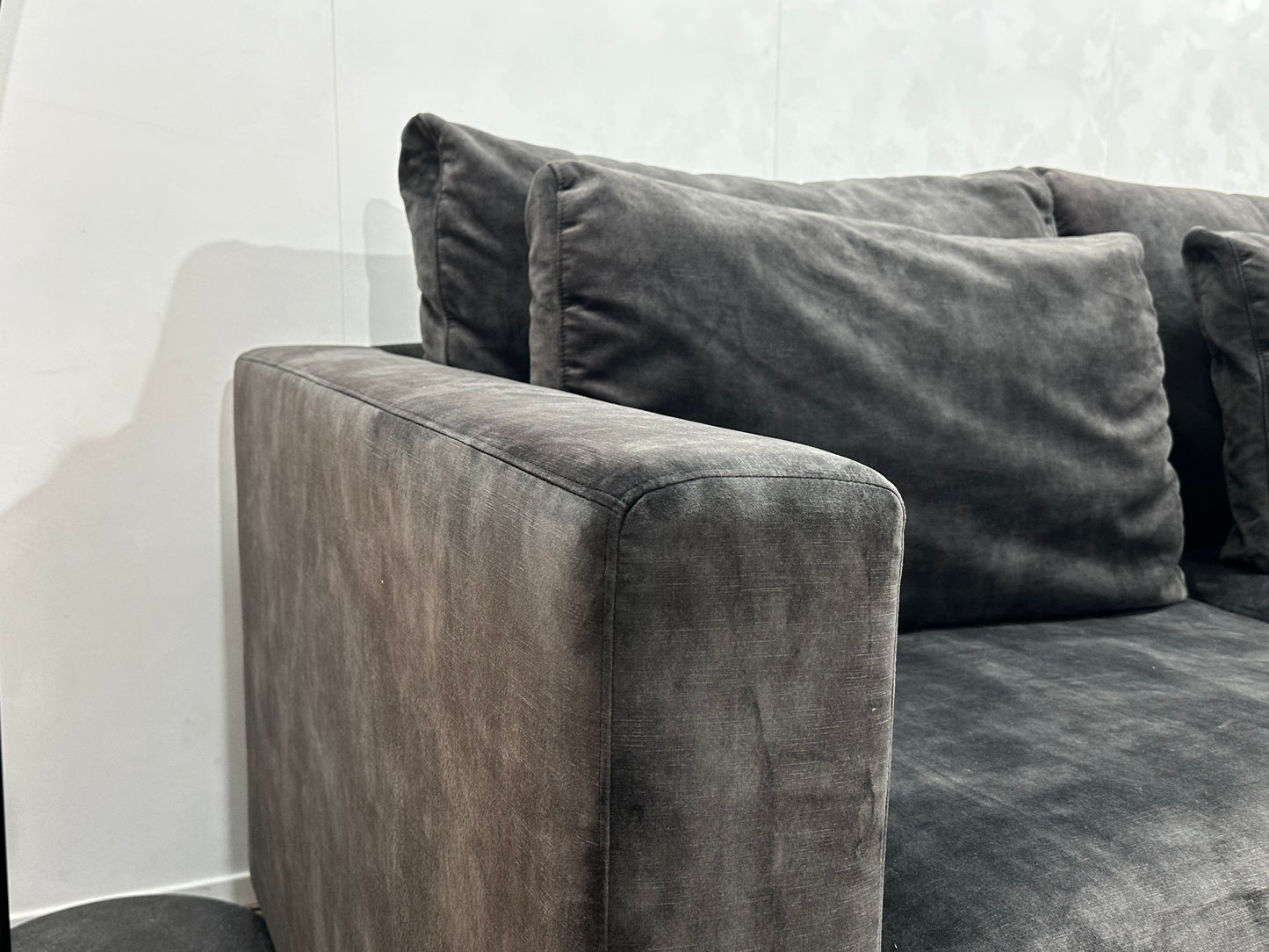 Antraciet Velvet Hoekbank ~ Losse Kussens Met Afneembare Hoezen