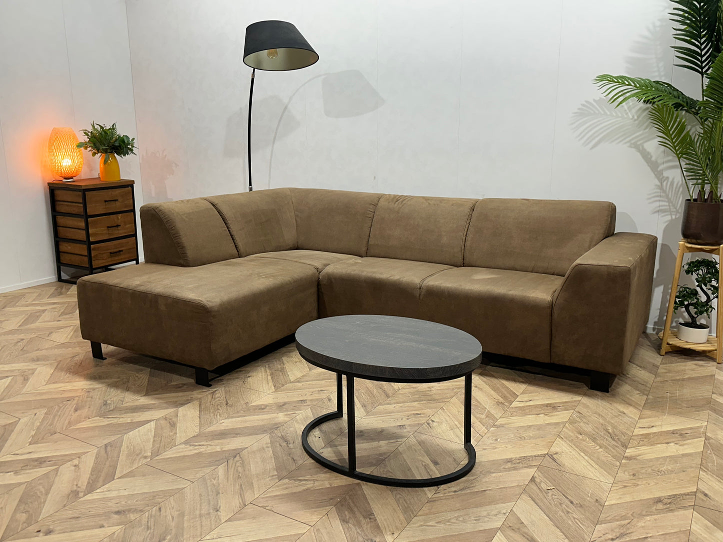 Bruine Suède Stoffen Hoekbank ~ Vaste Kussens