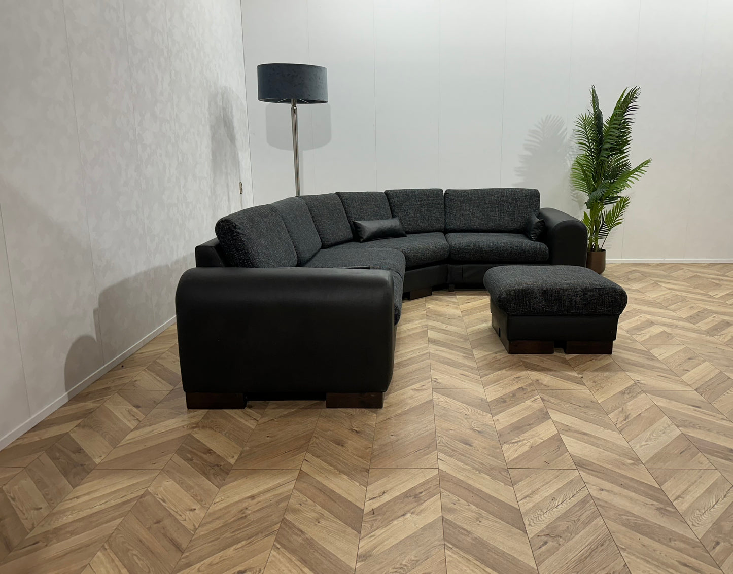 Zwarte/Antraciet Lederen/Stoffen Hoekbank Inc Hocker ~ Losse Kussens Met Afneembare Hoezen