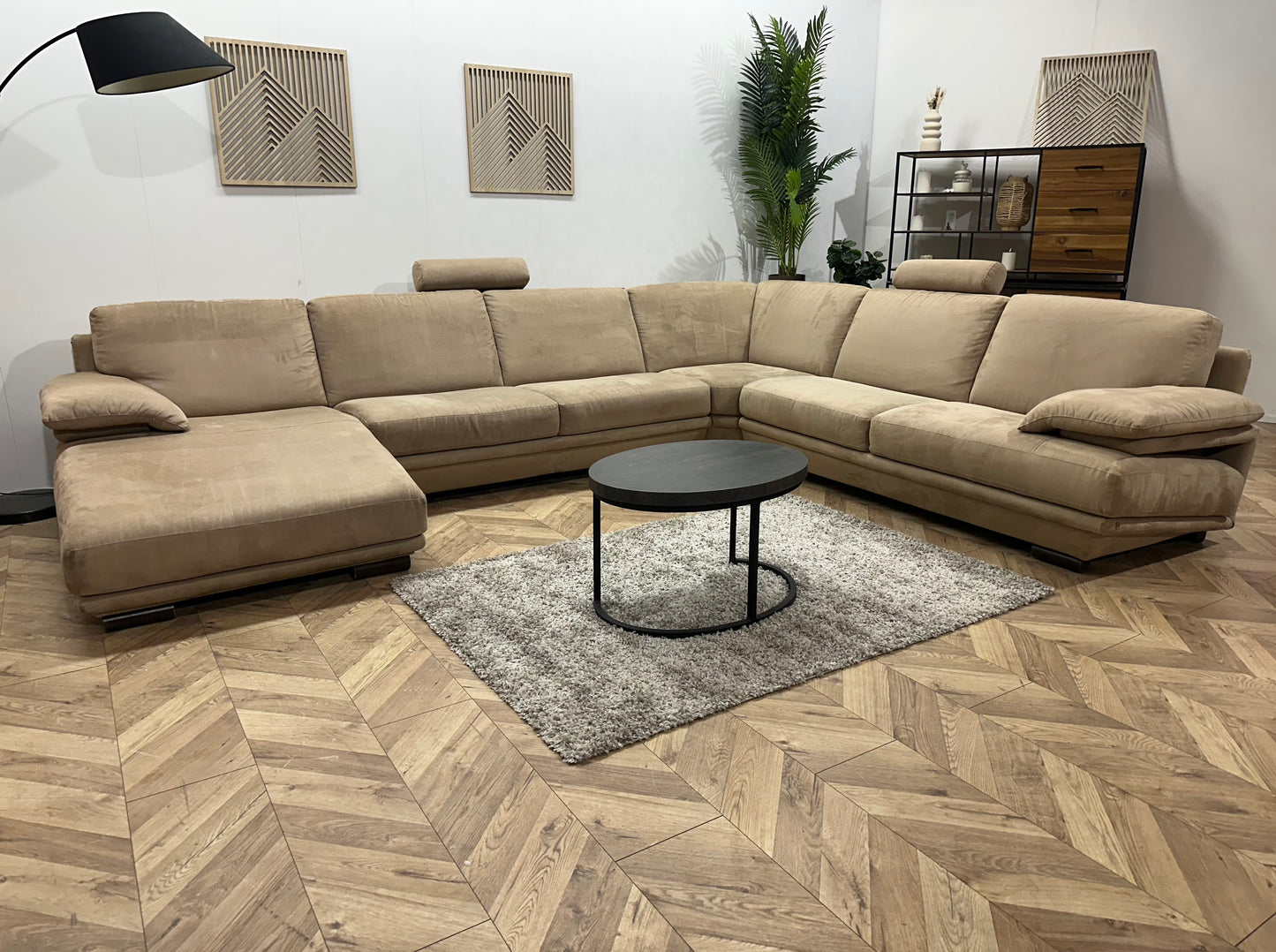 UrbanSofa Beige Velvet Design U Bank ~ Vaste Kussens