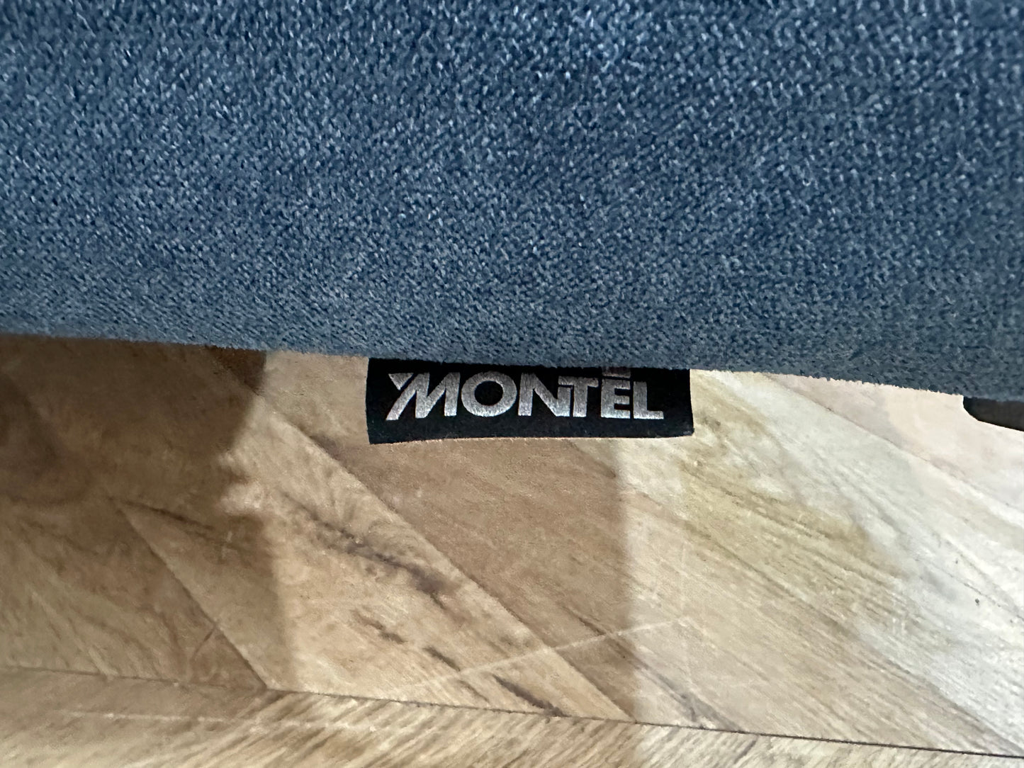 Montèl Blauwe Suède Stoffen Hoekbank ~ Vaste Kussens