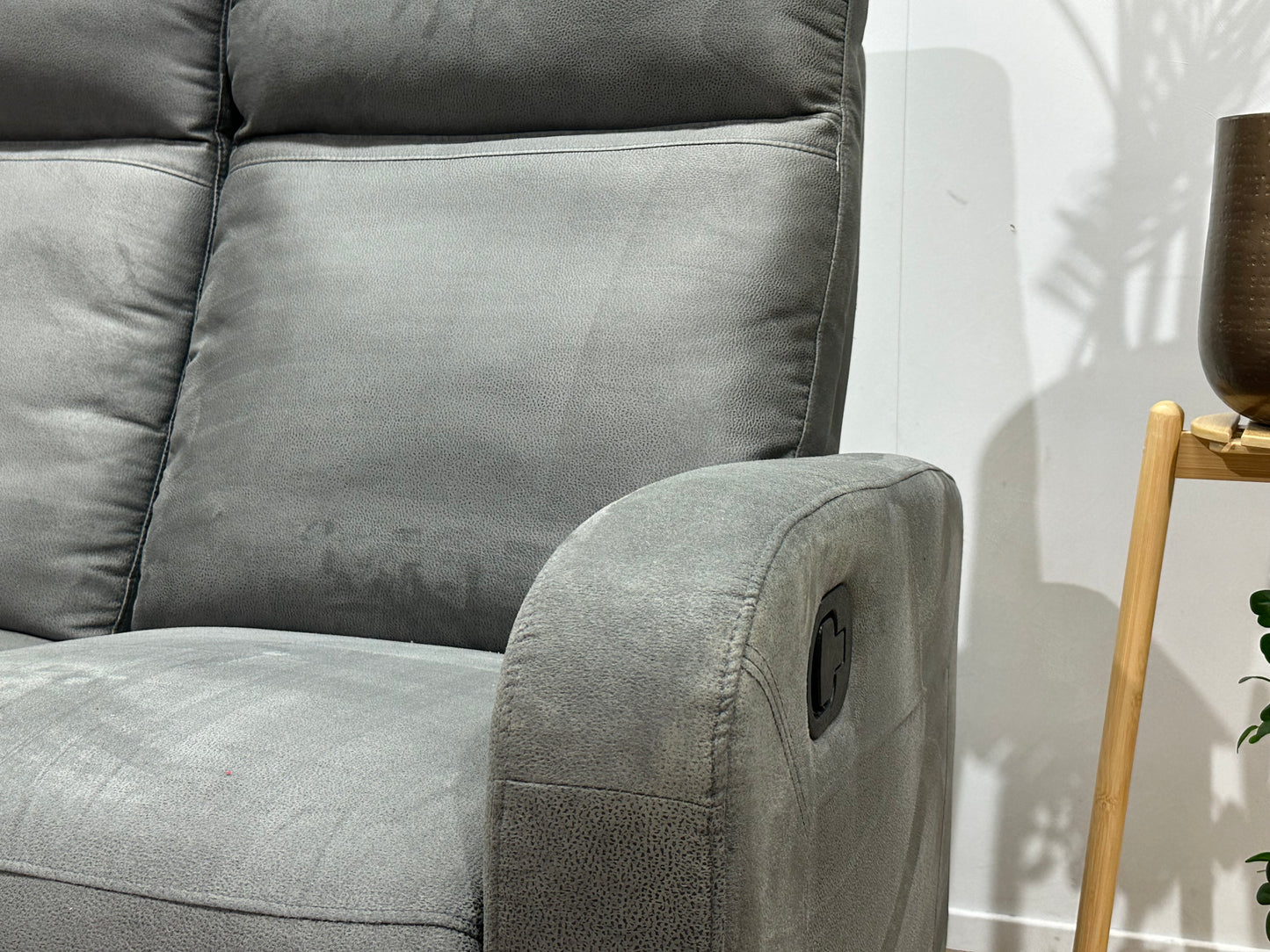 Grijze Suède Stoffen 2.5-Zits Bank ~ Verstelbare Zittingen