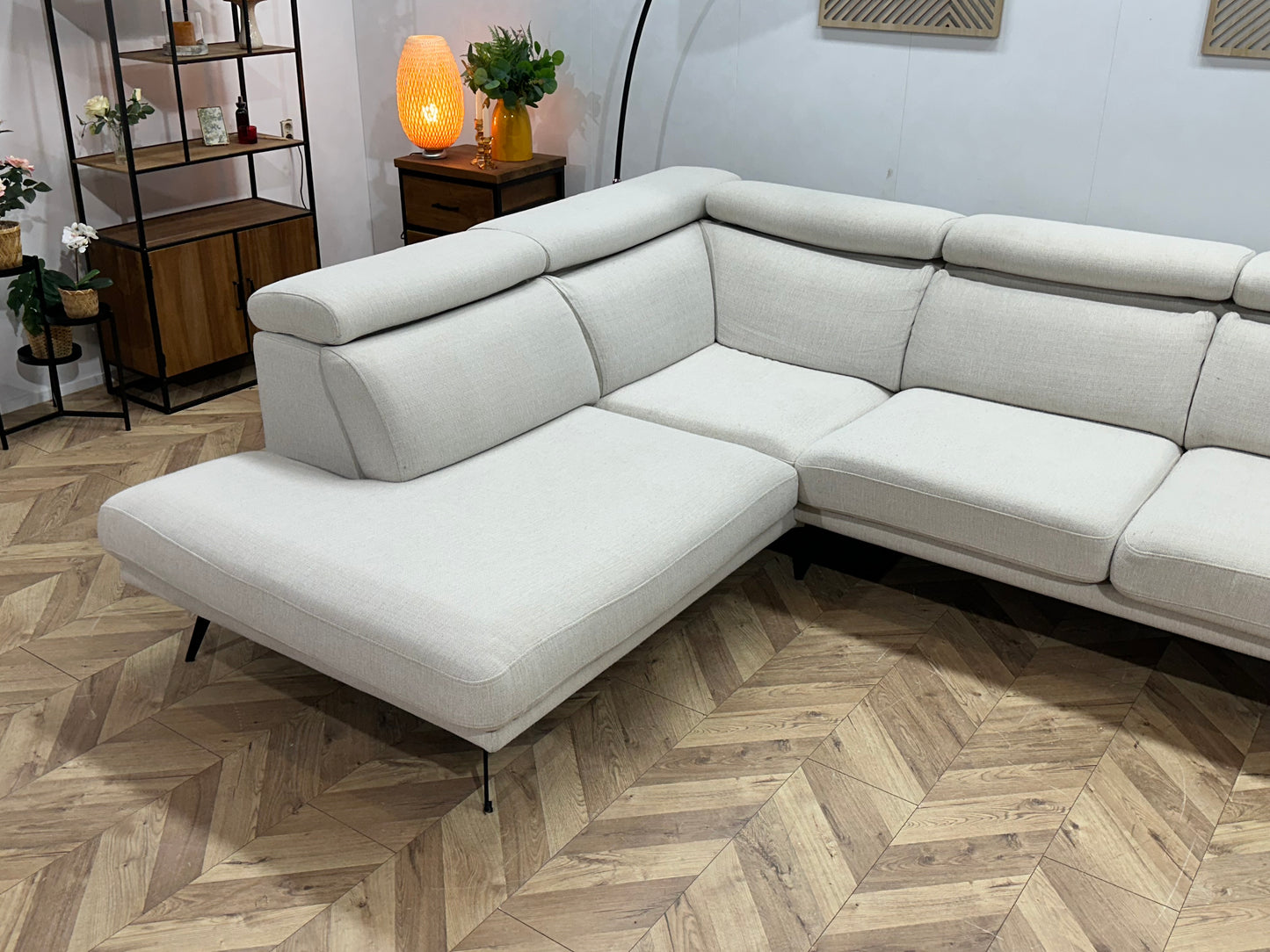 Goossens Crème Hoekbank ~ Verstelbare Hoofdsteunen