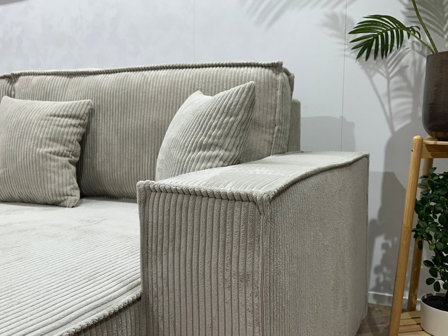 !Showroommodel! Witte Ribstof Lounge Bank