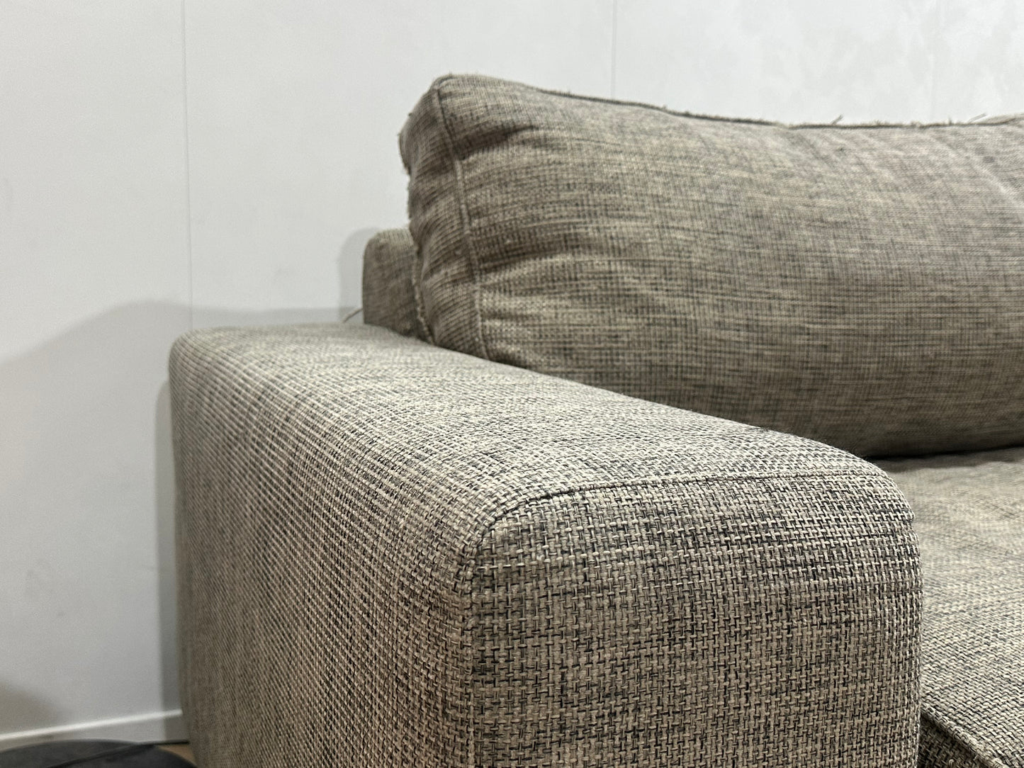 Goossens Grijze Hoekbank ~ Losse Kussens Met Afneembare Hoezen