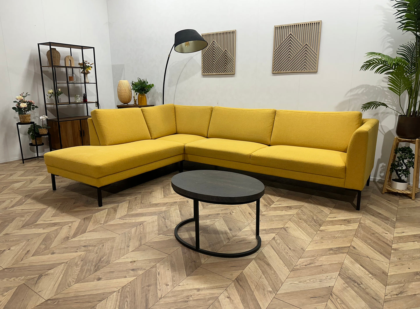 Gele Hoekbank ~ Losse Rugkussens Met Afneembare Hoezen