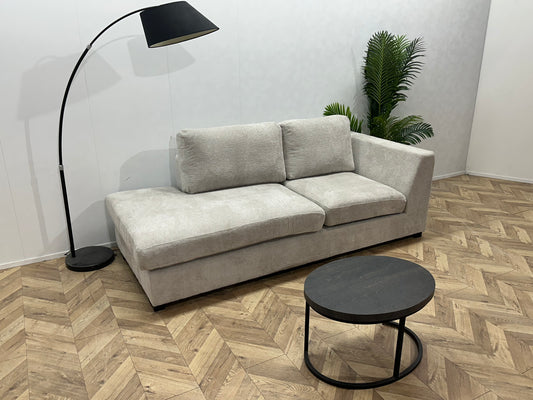 Witte Bouclé Design Bank ~ Losse Kussens Met Afneembare Hoezen