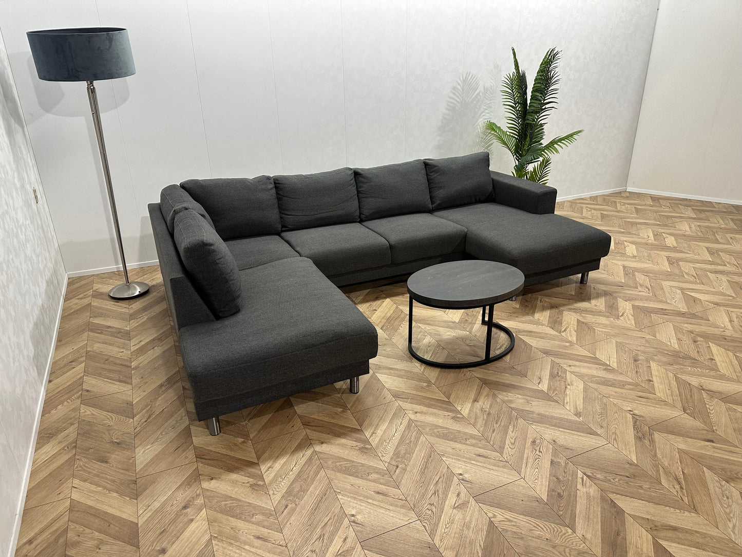Antraciet U Bank ~ Losse Kussens Met Afneembare Hoezen