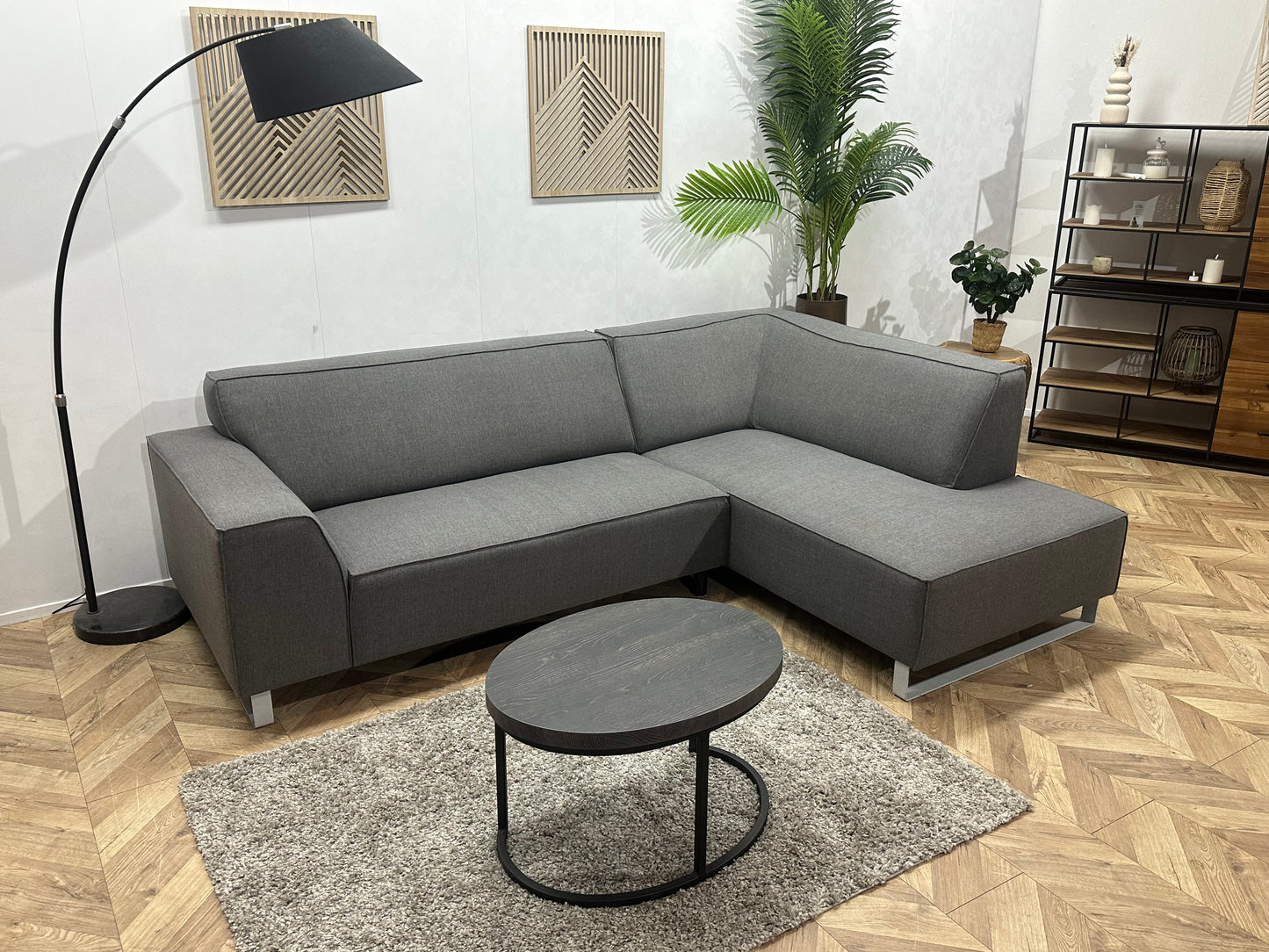 Grijze Hoekbank ~ Vaste Kussens