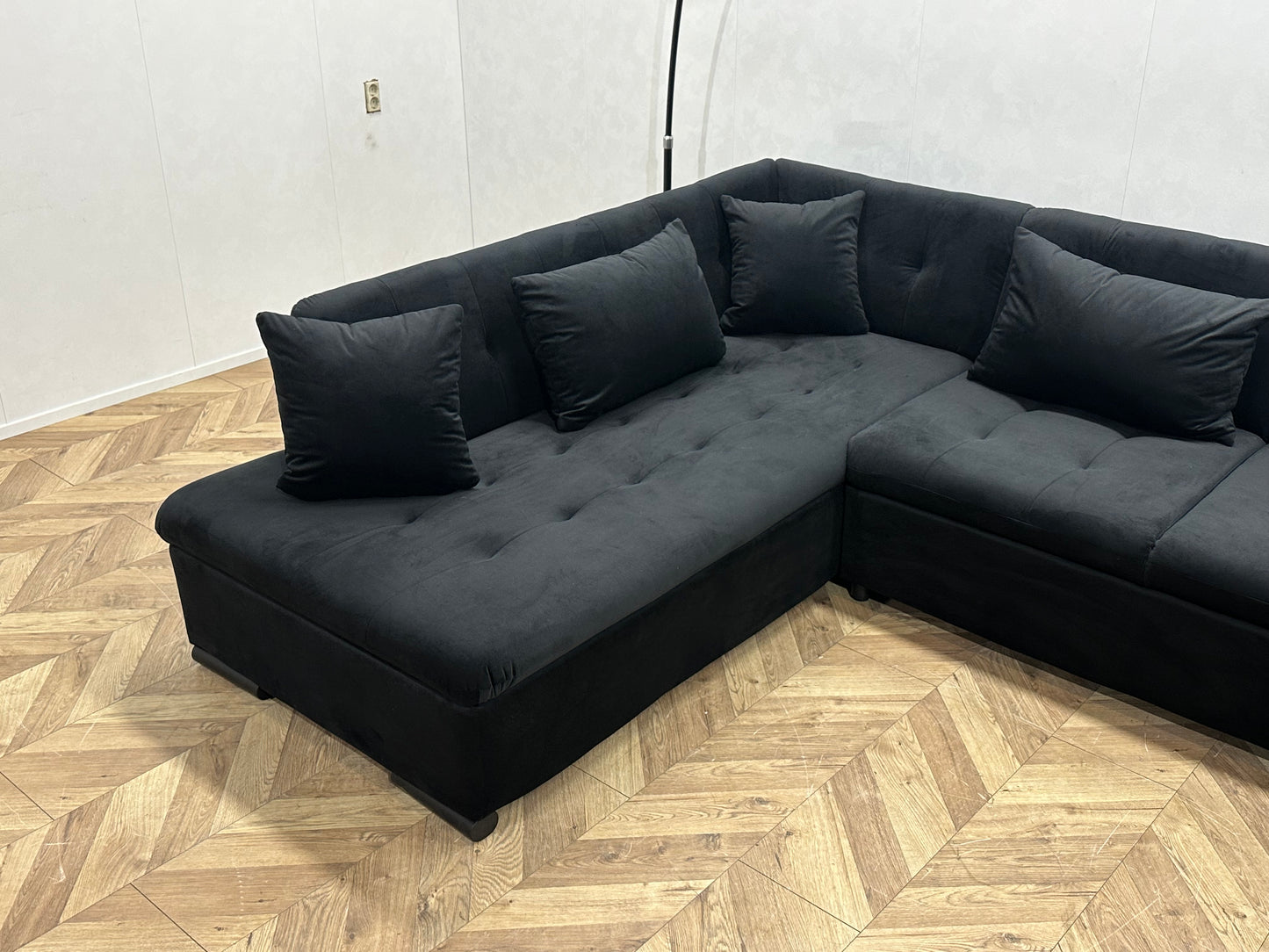 !Showroommodel! Zwart Velvet U Bank