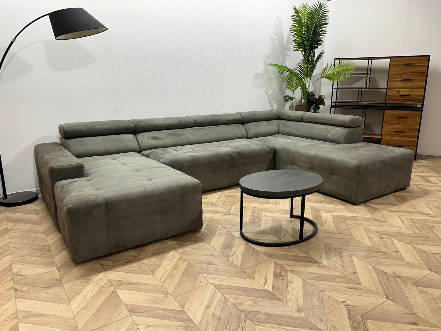 !Showroommodel! Grijze Suède Stoffen U Bank