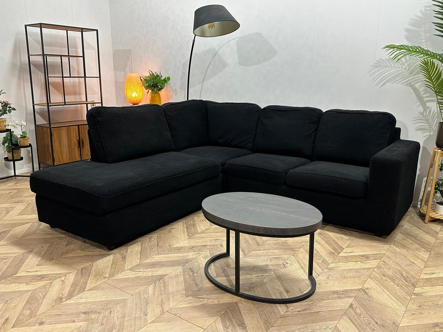 Zwart Hoekbank ~ Losse Kussens Met Afneembare Hoezen