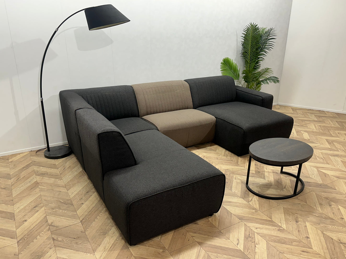 Antraciet/Bruine U Bank ~ Vaste Kussens