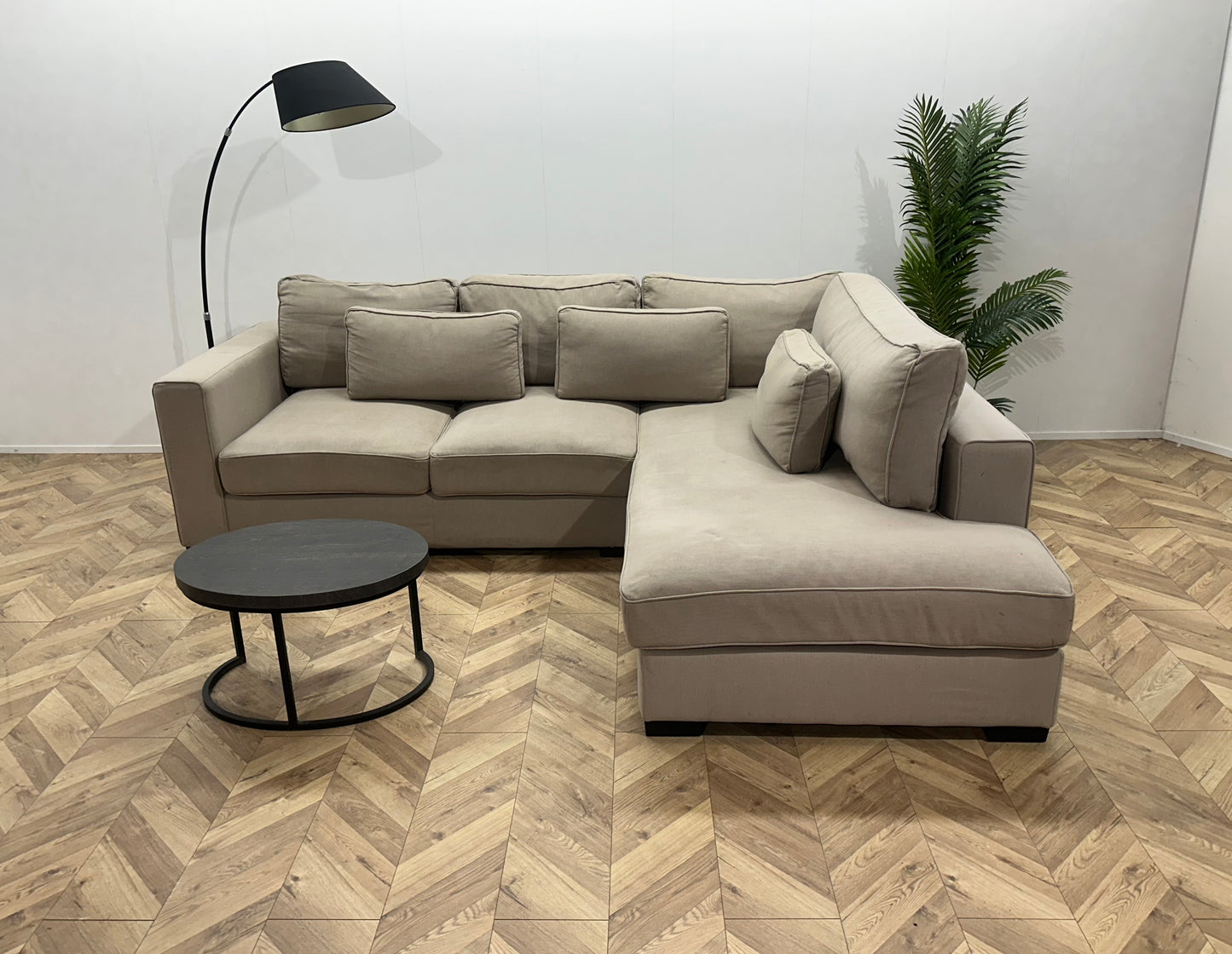 Beige Hoekbank ~ Losse Kussens Met Afneembare Hoezen