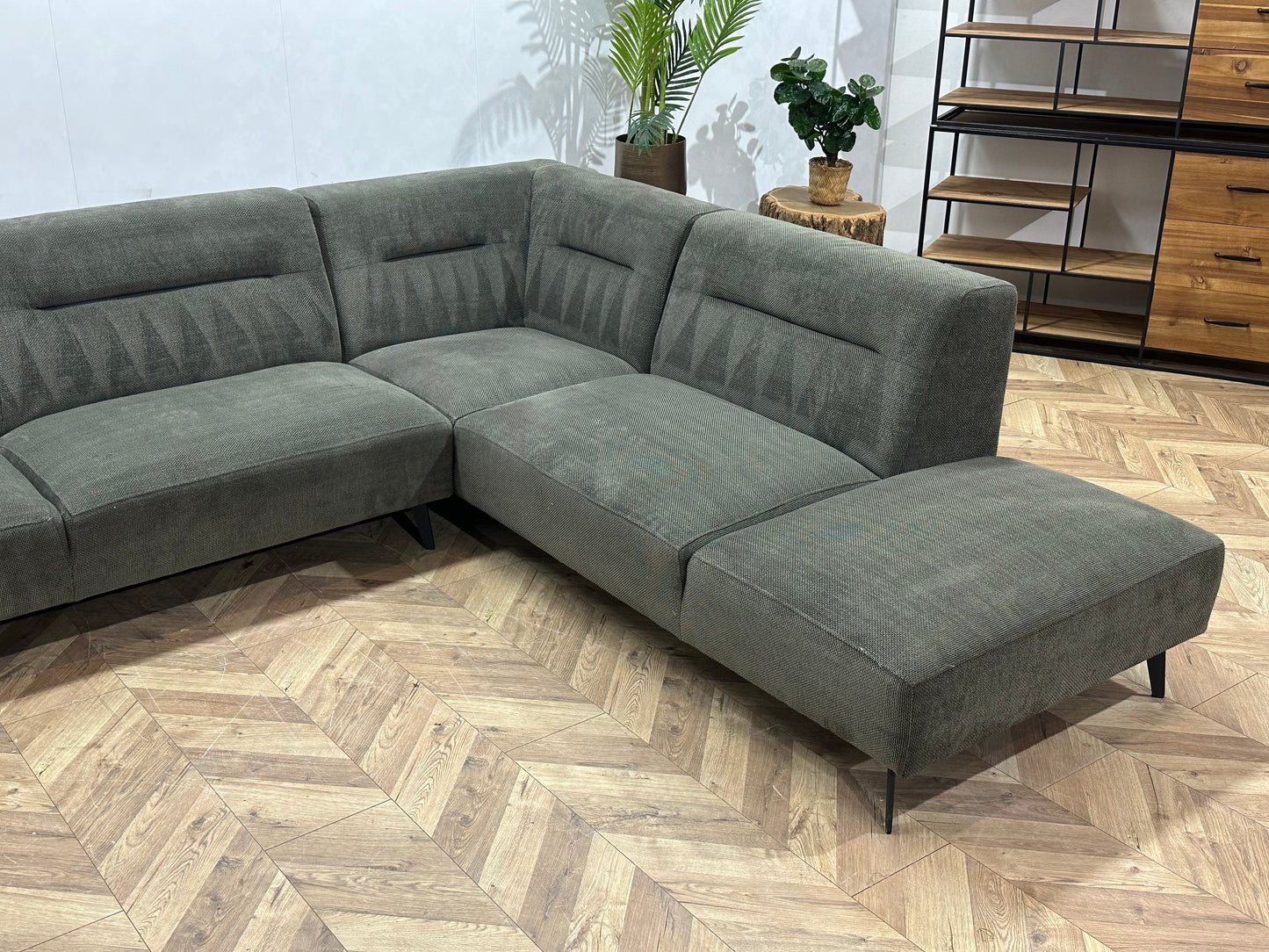 Donker Groene Suède Stoffen Hoekbank ~ Vaste Kussens