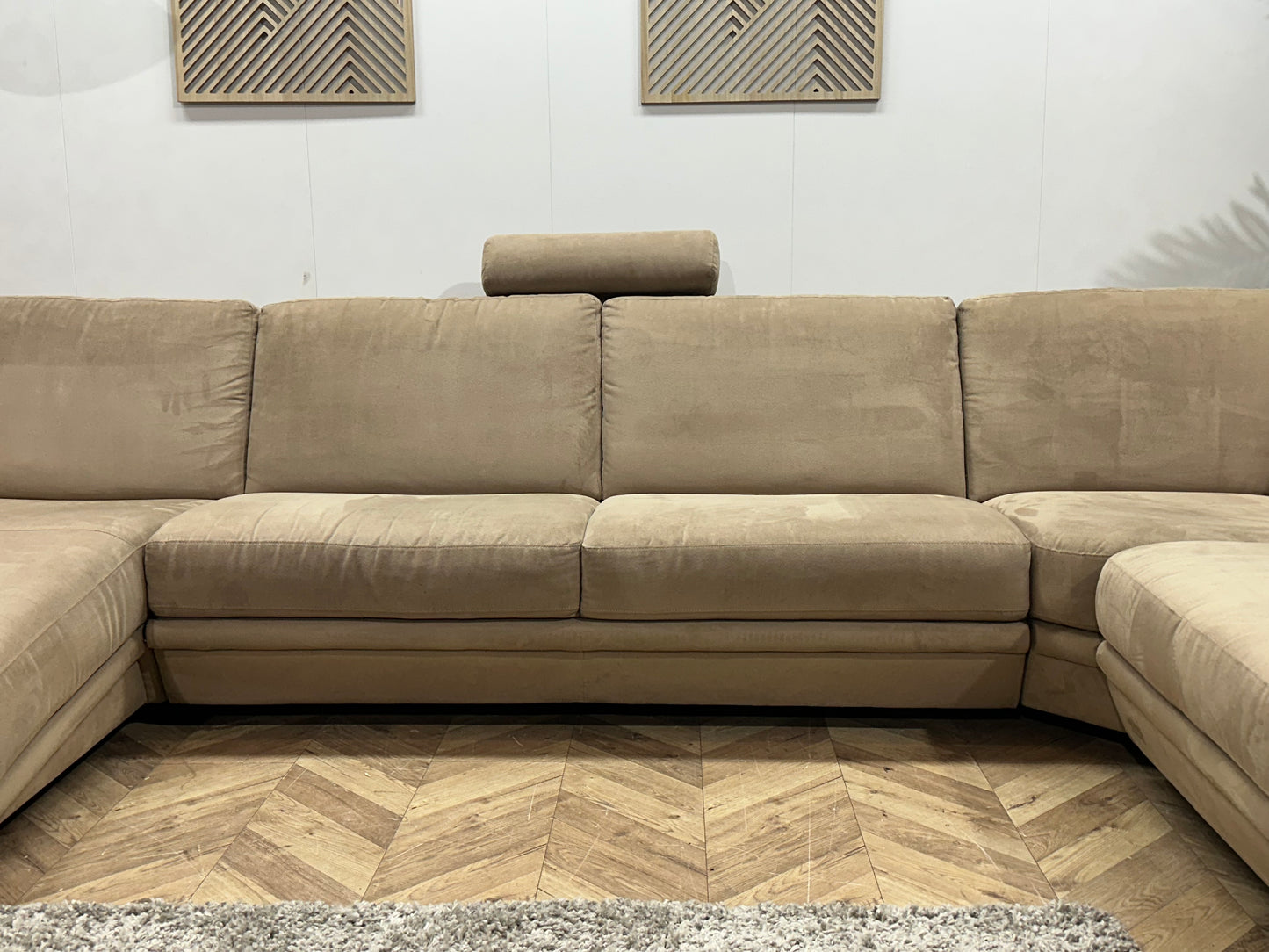 UrbanSofa Beige Velvet Design U Bank ~ Vaste Kussens