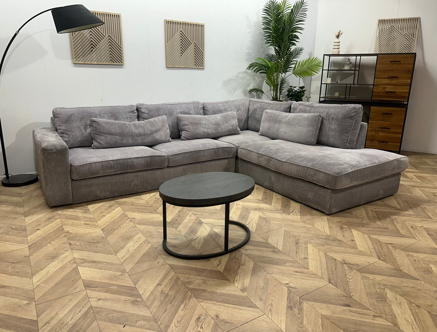 Licht Grijze Ribstof Hoekbank ~ Losse Kussens Met Afneembare Hoezen