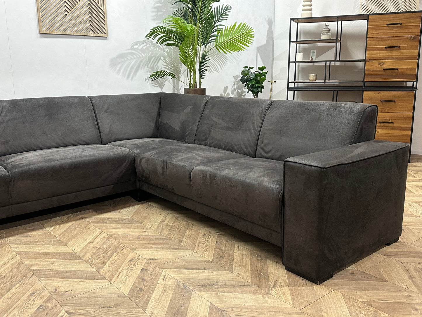 !Showroommodel! Antraciet Suède Stoffen Hoekbank ~ Vaste Kussens