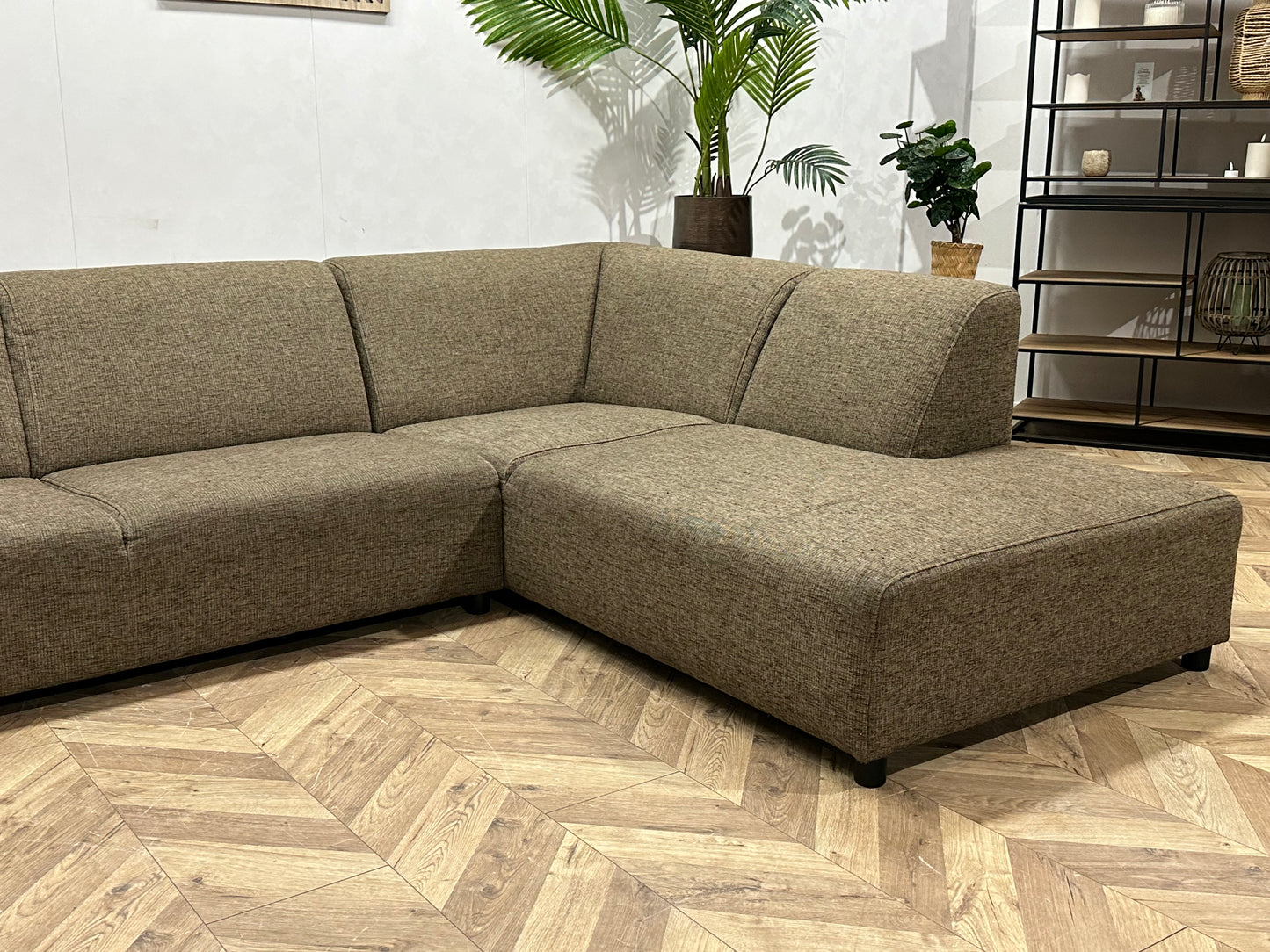 Bruine Hoekbank ~ Vaste Kussens