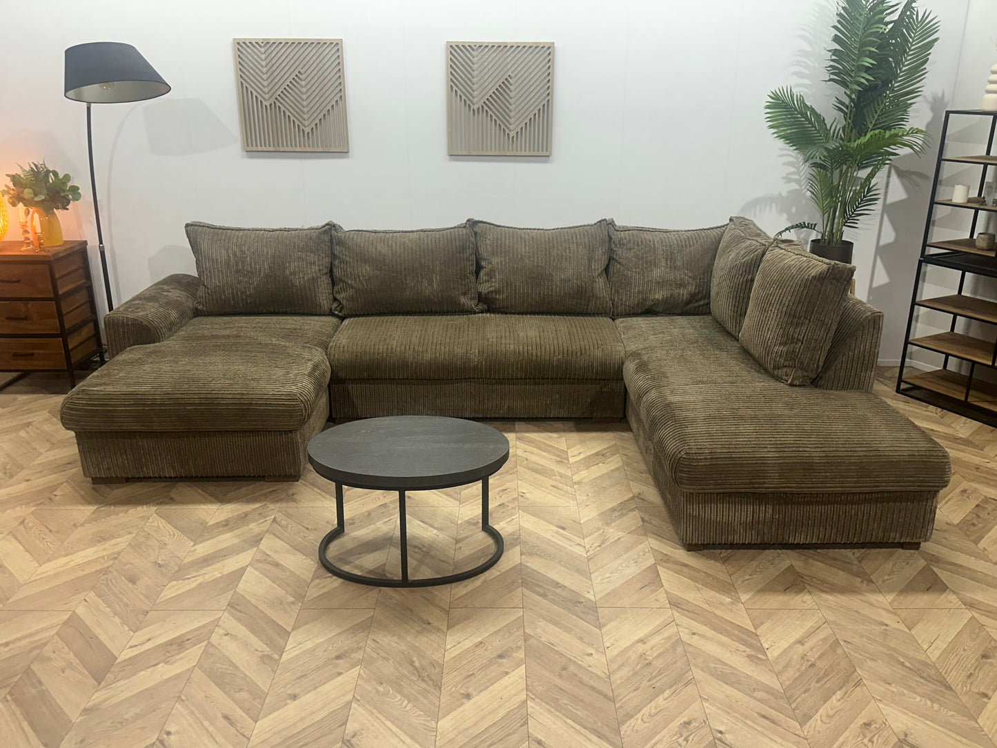 Bruine Ribstof U Bank ~ Losse Rugkussens Met Afneembare Hoezen