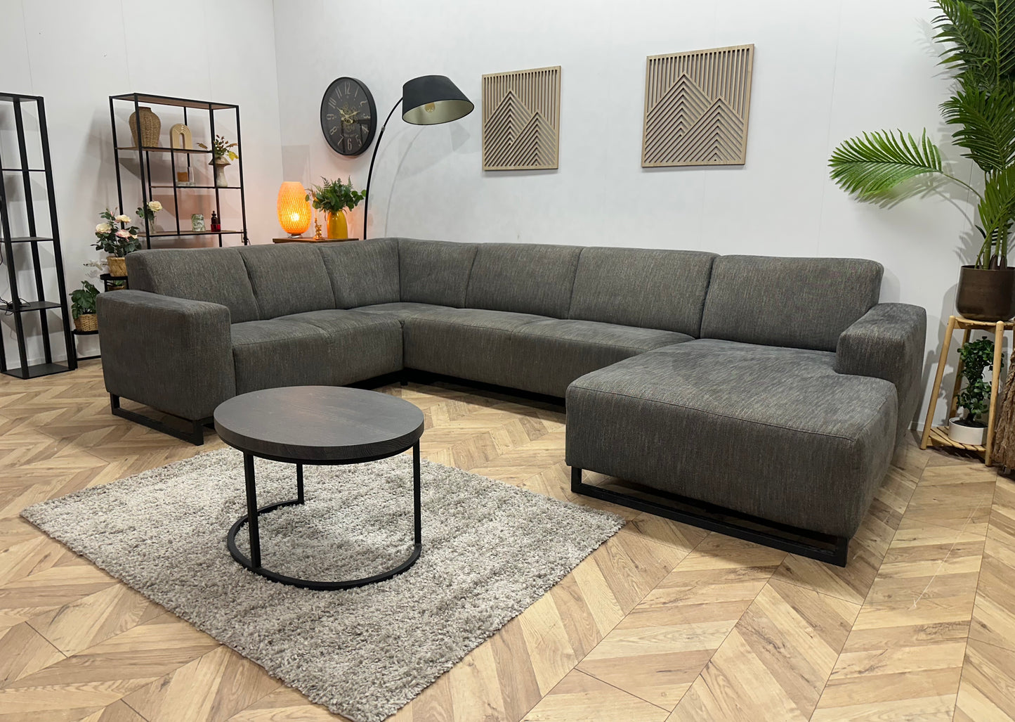 Grijze U Bank ~ Vaste Kussens