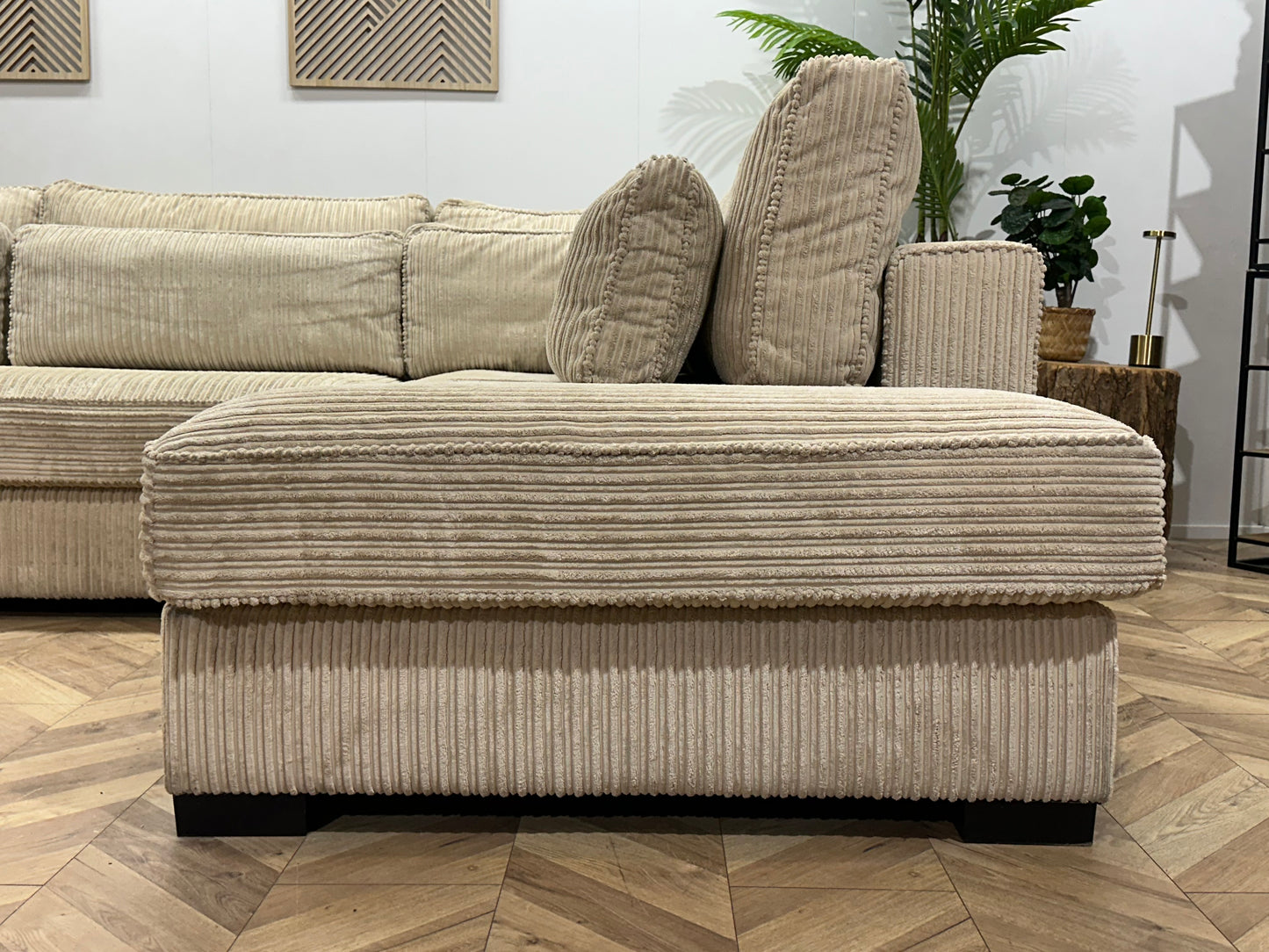 Crème Ribstof Hoekbank ~ Nieuwstaat