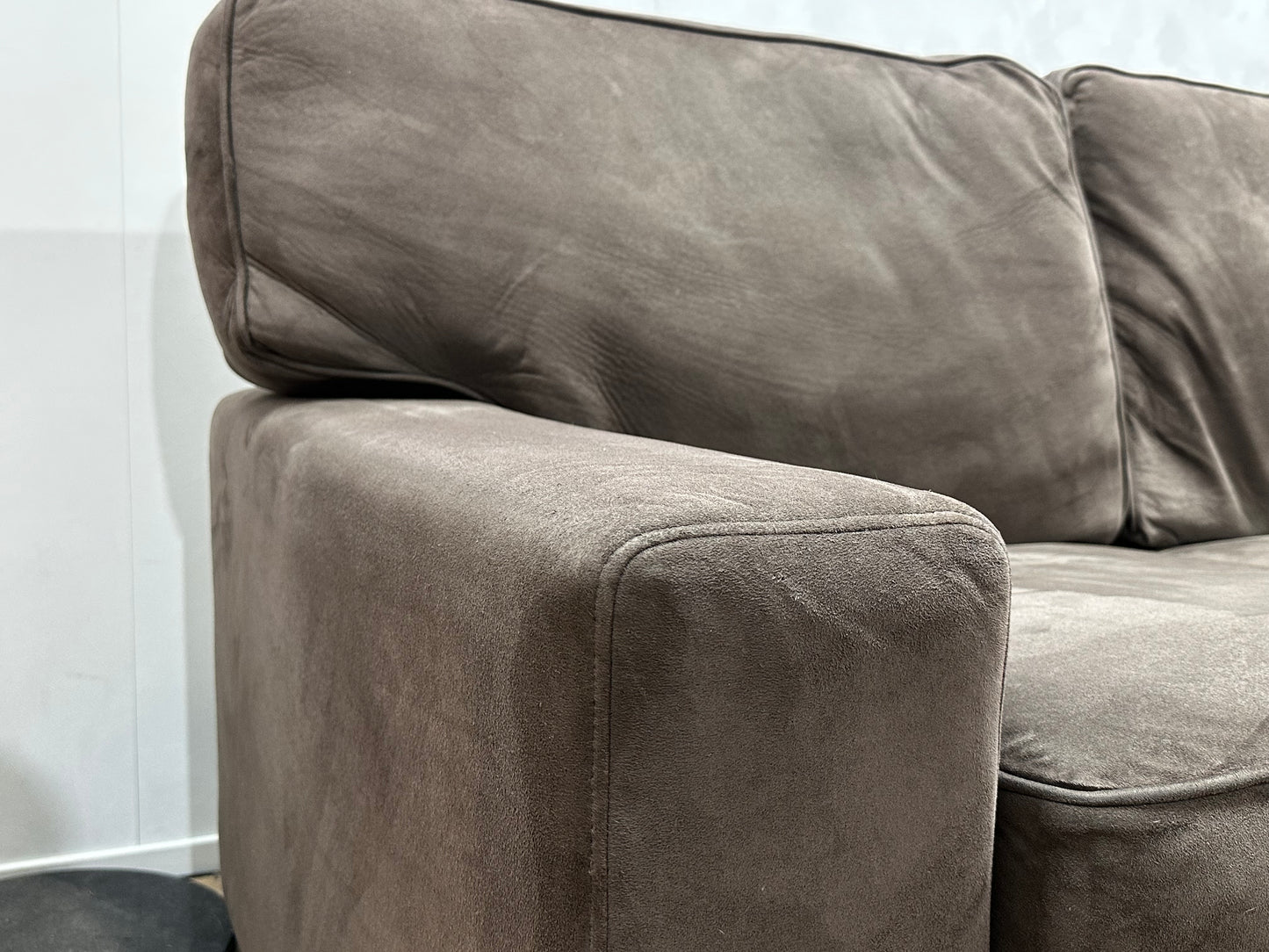 Bruine Velvet Hoekbank Inc Hocker ~ Losse Kussens Met Afneembare Hoezen