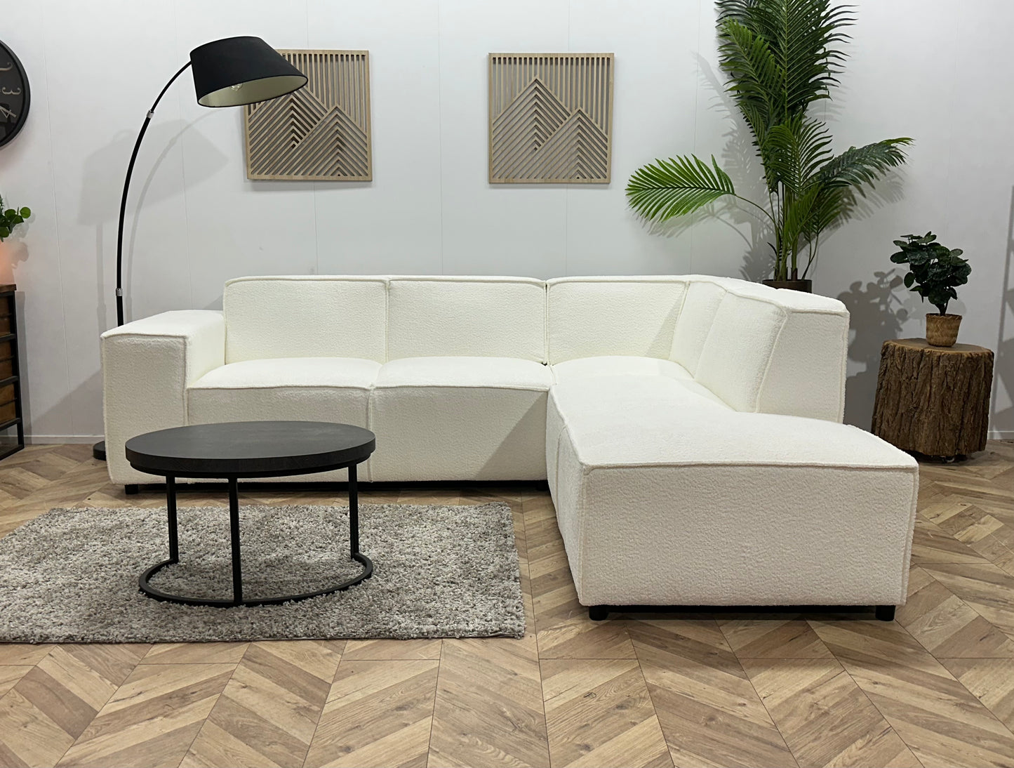 !Showroommodel! Witte Bouclé Stoffen Hoekbank