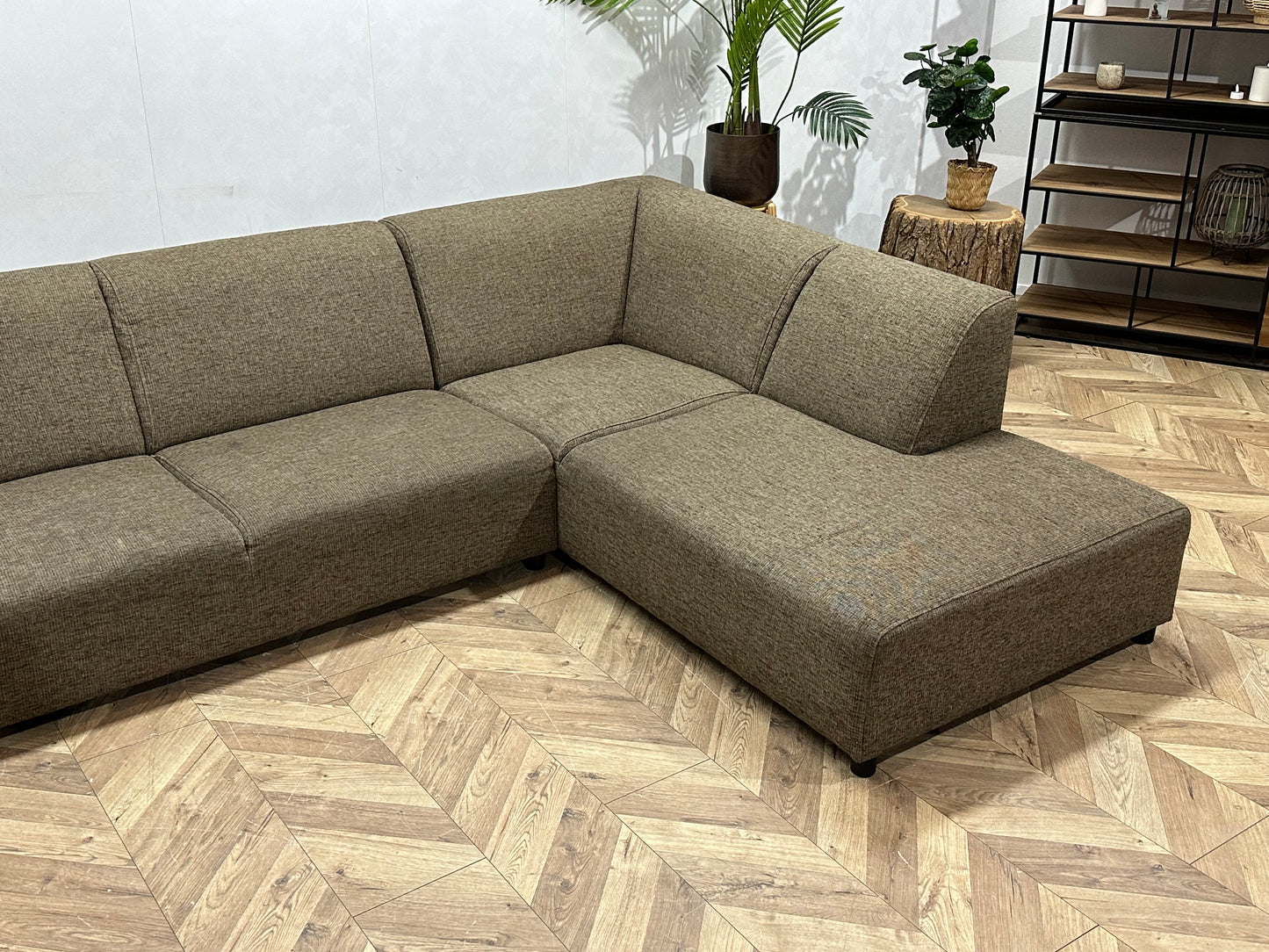 Bruine Hoekbank ~ Vaste Kussens