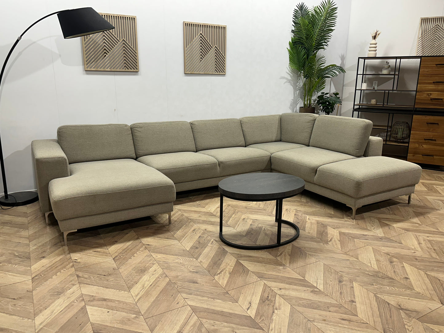 Beige U Bank ~ Losse Rugkussens Met Afneembare Hoezen